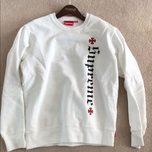 Supreme crew sweatshirt